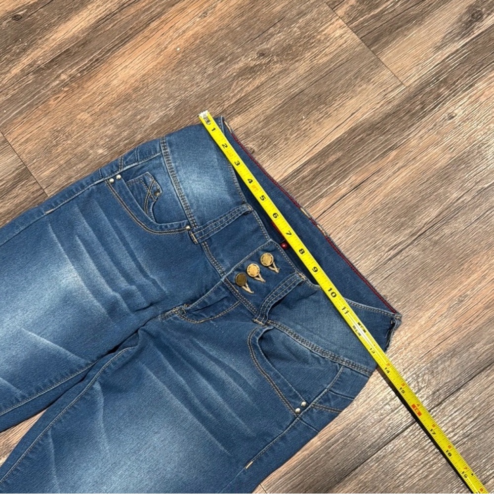 YMI WannaBettaButt Skinny Jeans Size 5 Dark Wash Stretch - Picture 5 of 6